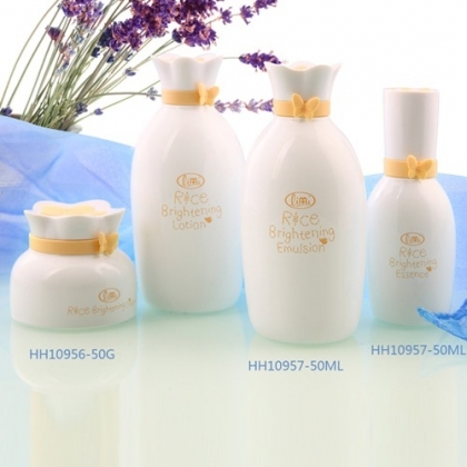 HỘP LỌ MỸ PHẨM CAO CẤP HH109